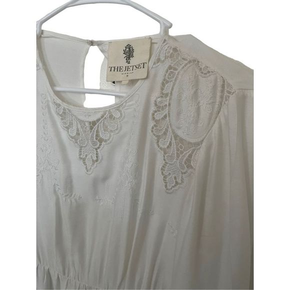 The JetSet Diaries White Embroidered Long Sleeve Top Size Medium - Picture 2 of 5